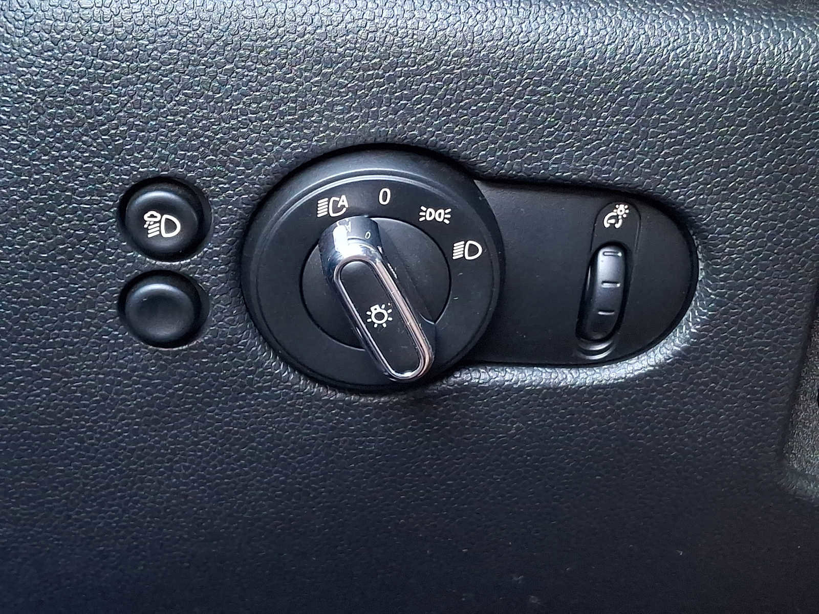 Used 2023 MINI Cooper John Cooper Works w/ Driver Assistance Package FWD image 22