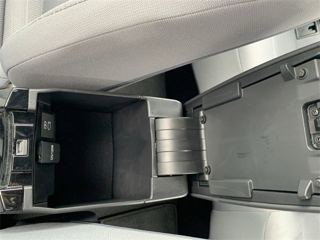 Used 2025 Toyota Corolla SE image 26