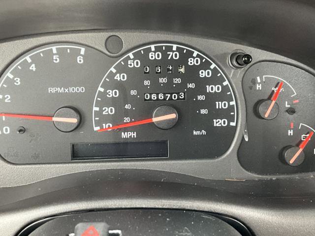 Used 2001 MAZDA B-Series Pickup 2WD Regular Cab B2500 image 11