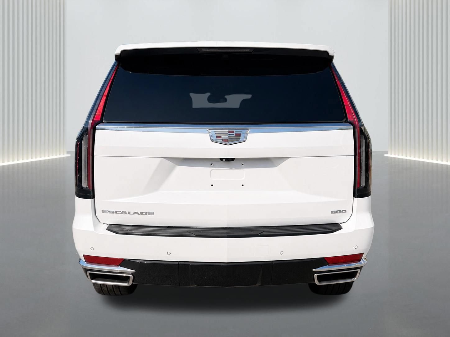 Used 2023 Cadillac Escalade ESV Premium Luxury Platinum w/ LPO, Radiant Package AWD/4WD image 4