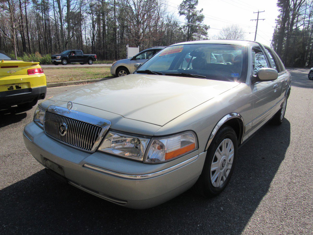 Used 2005 Mercury Grand Marquis GS