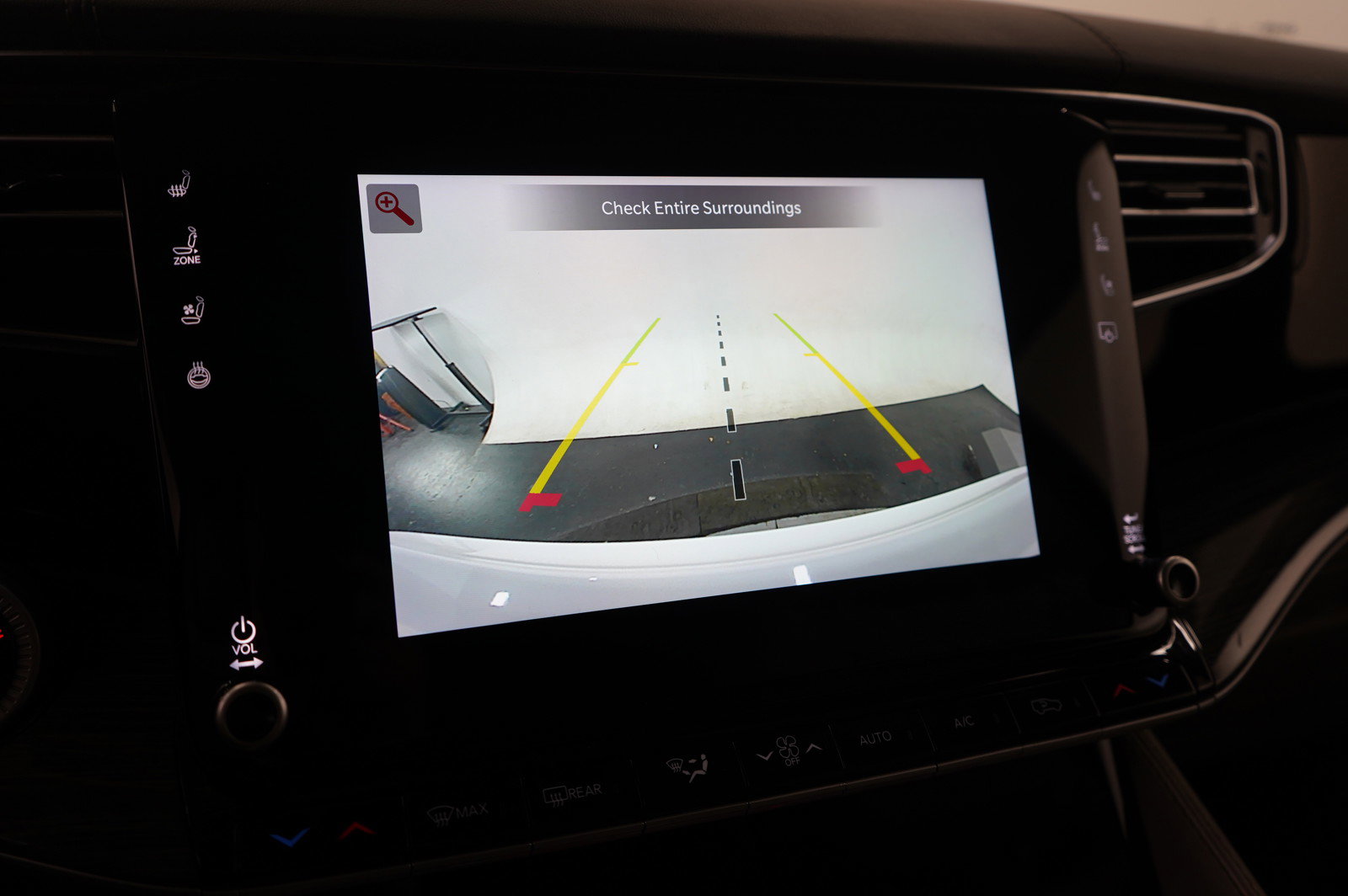 Used 2022 Jeep Wagoneer Series III w/ Rear Seat Video Group 1 image 22