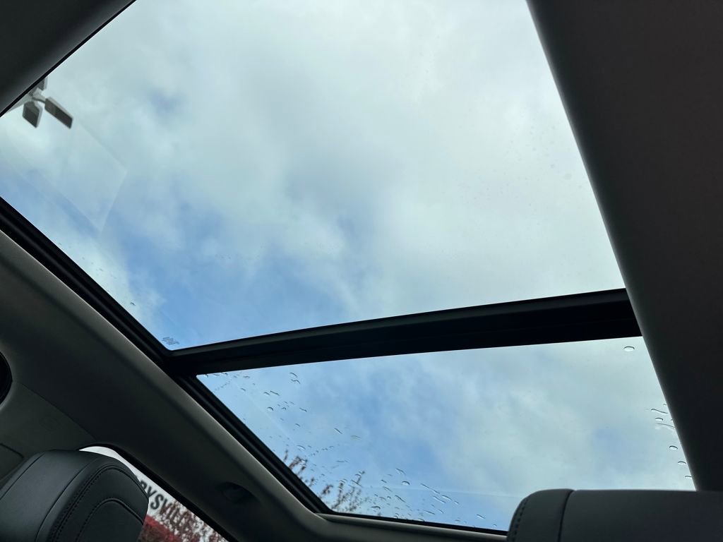 Used 2024 Toyota Tundra Limited w/ TRD Off-Road Package image 24