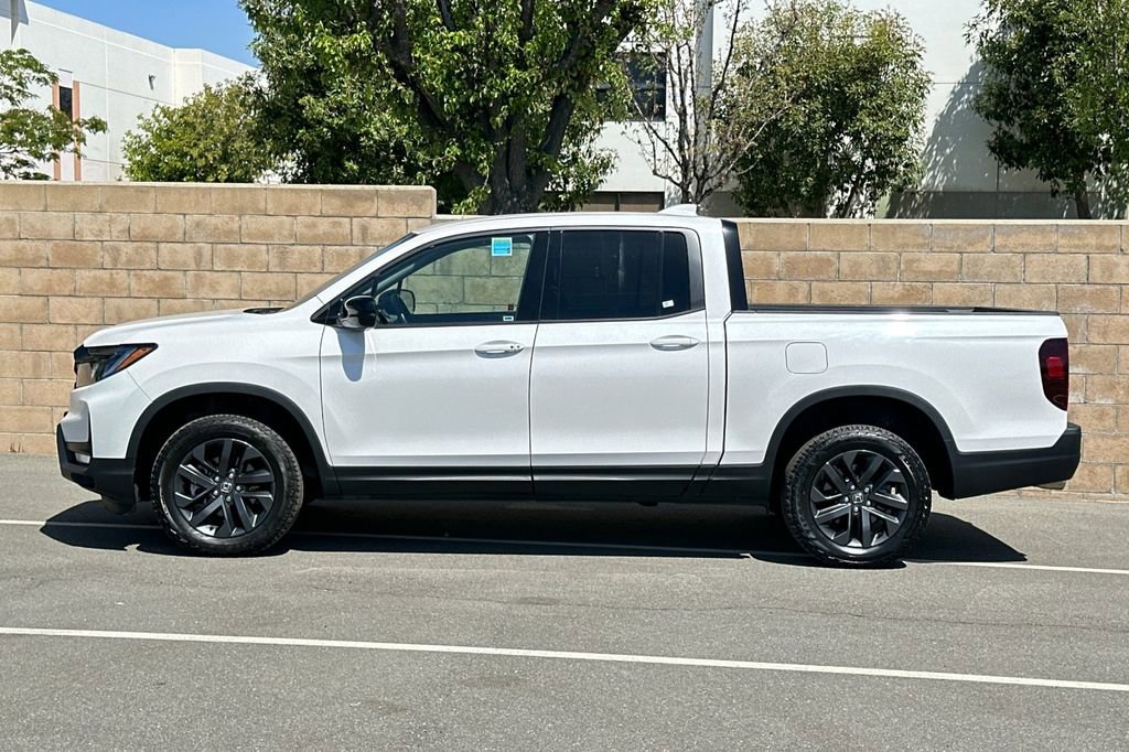 Certified 2024 Honda Ridgeline Sport image 7