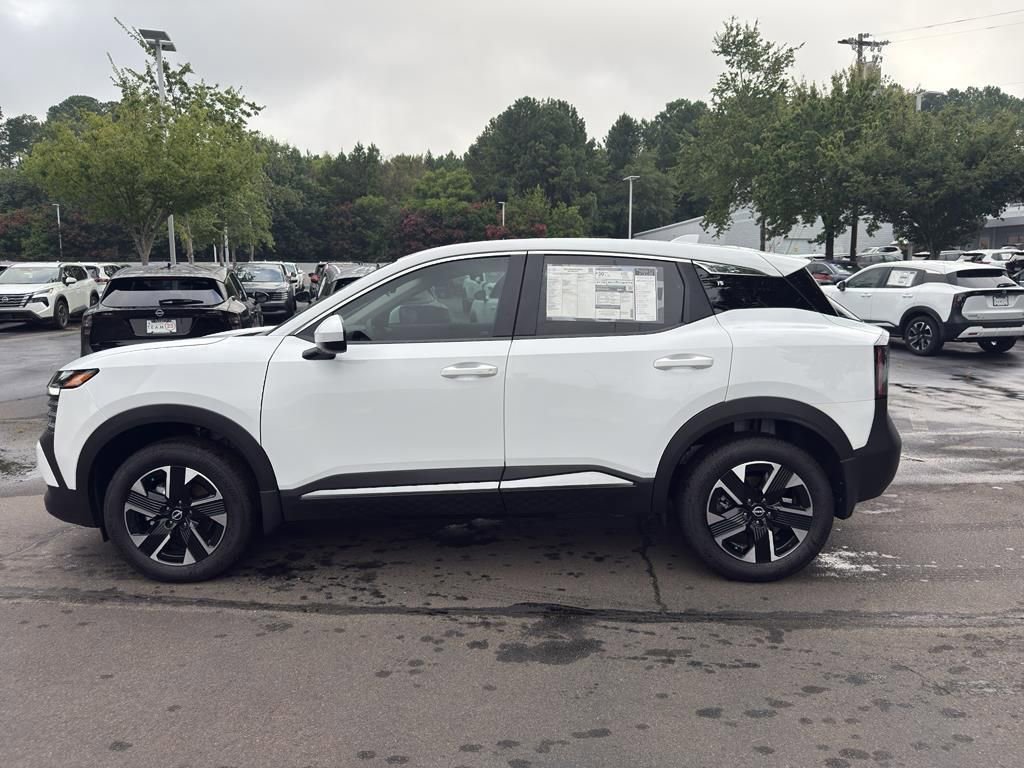 New 2025 Nissan Kicks SV image 4