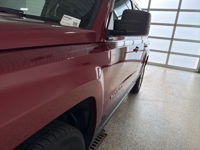 Used 2016 Jeep Patriot Latitude image 11