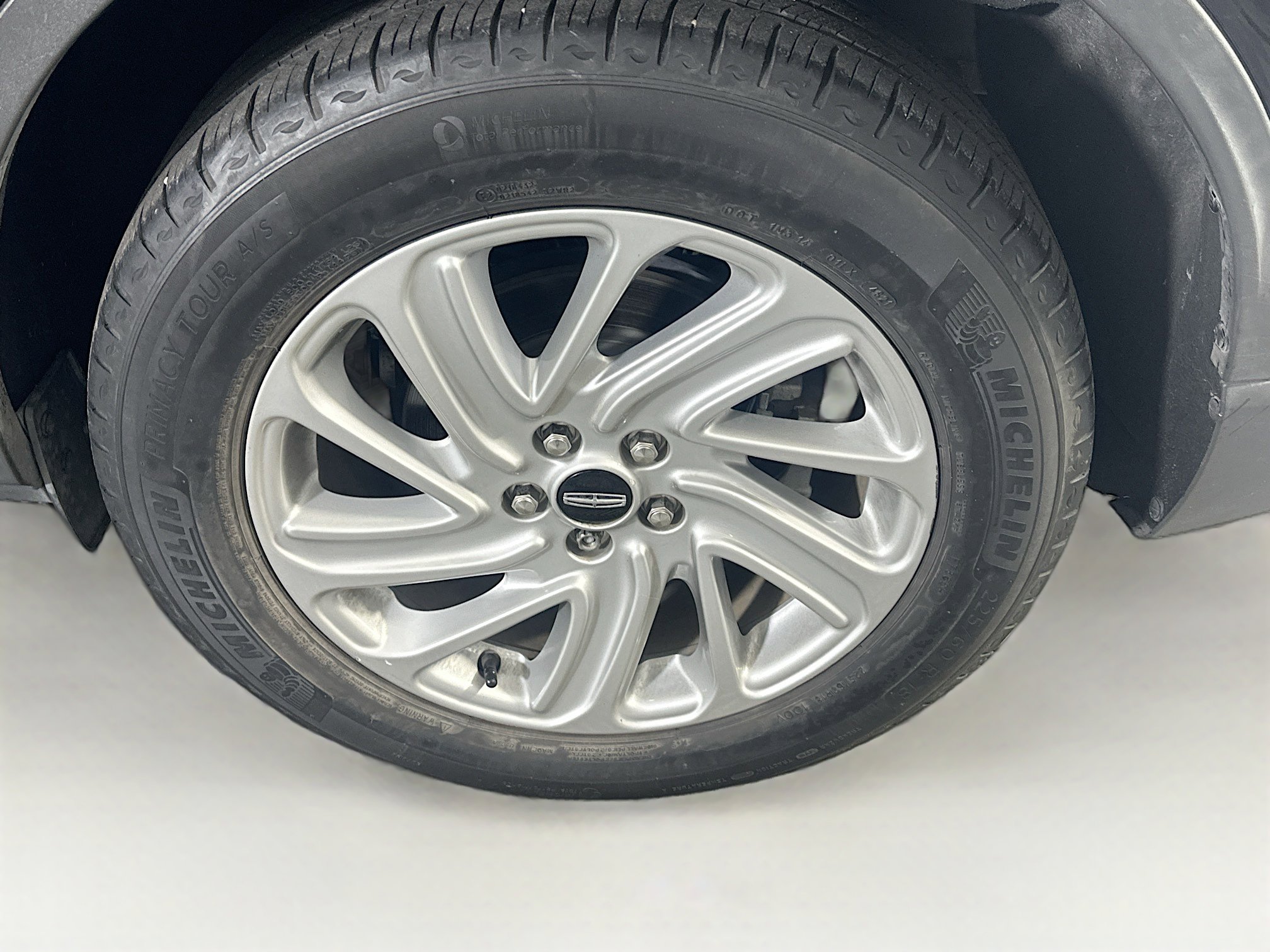 Used 2022 Lincoln Corsair FWD image 11