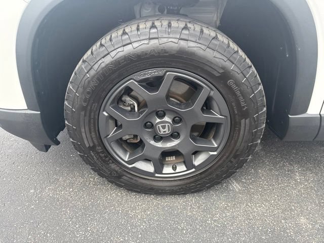 Used 2024 Honda Pilot TrailSport image 9
