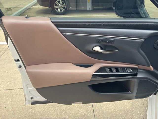 Used 2022 Lexus ES 350 w/ Premium Package FWD image 19