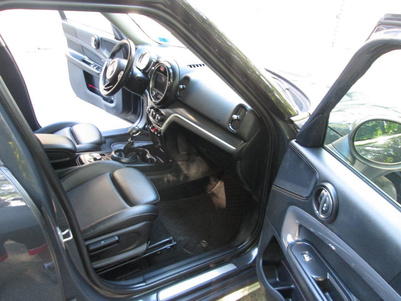Used 2018 MINI Cooper Countryman S image 25