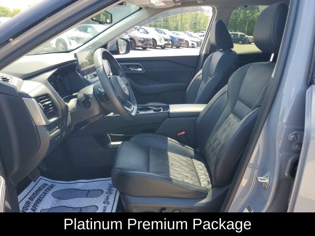 Certified 2024 Nissan Rogue Platinum w/ Platinum Premium Package AWD/4WD image 23