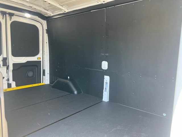 New 2024 Ford Transit 250 148 Medium Roof w/ Load Area Protection Package RWD image 20