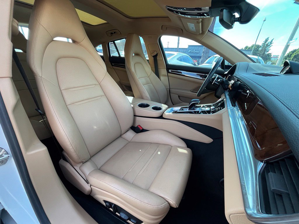 Used 2023 Porsche Panamera Platinum Edition RWD image 9