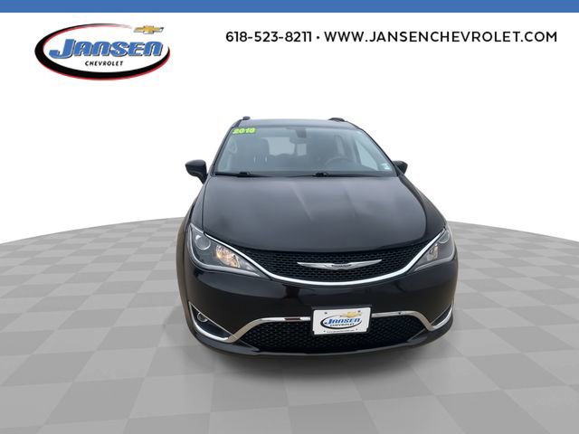 Used 2018 Chrysler Pacifica Touring-L Plus FWD image 3