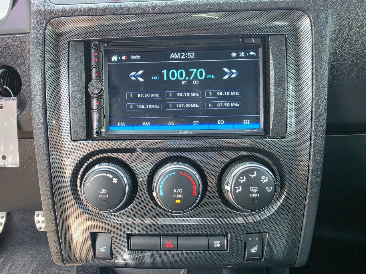 Used 2010 Dodge Challenger R/T image 19