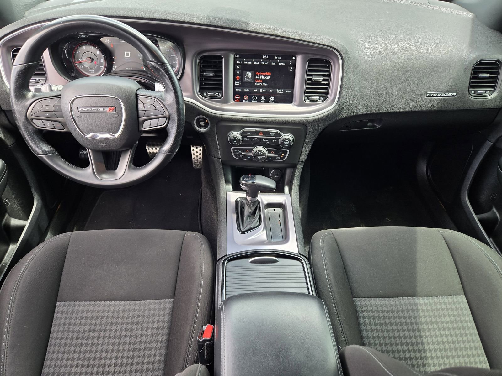 Used 2021 Dodge Charger R/T w/ Blacktop Package image 25