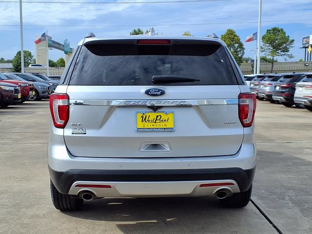 Used 2017 Ford Explorer XLT AWD/4WD image 22