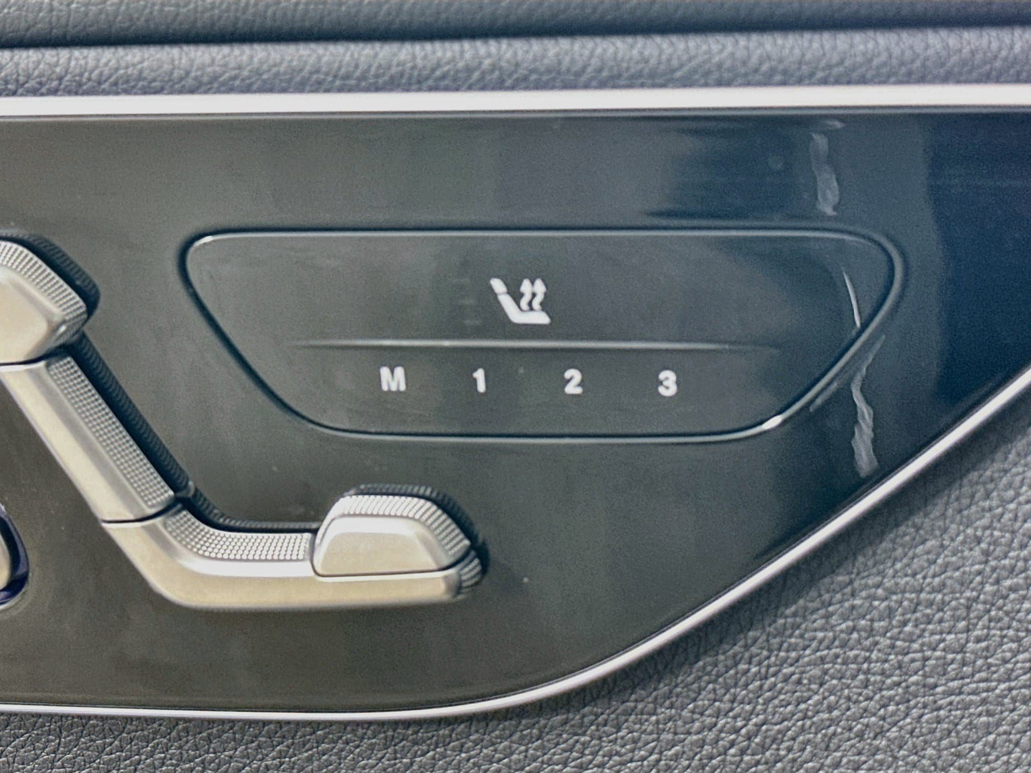 Certified 2025 Mercedes-Benz C 300 4MATIC Sedan image 23