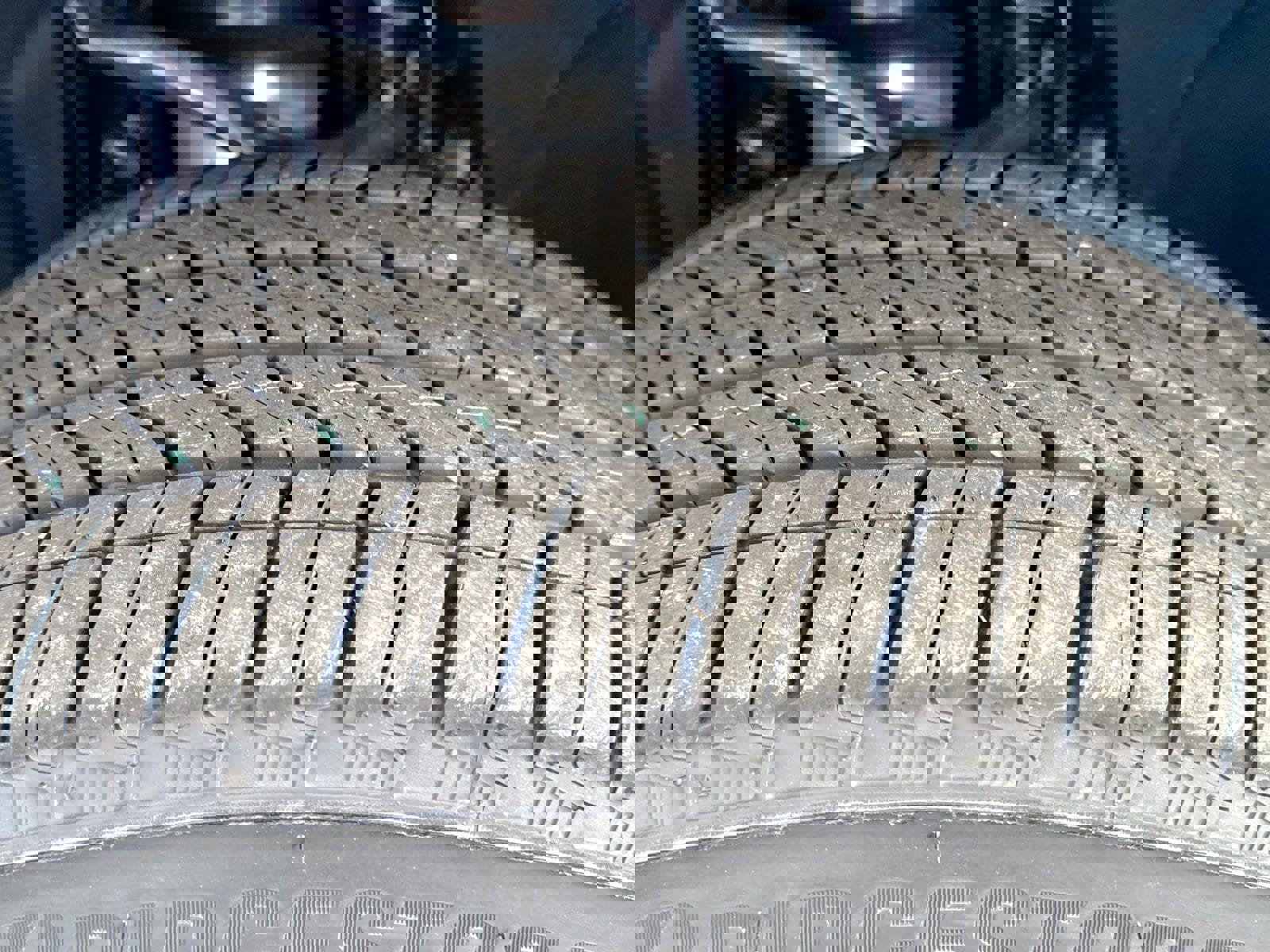 New 2026 Chevrolet Suburban High Country image 18