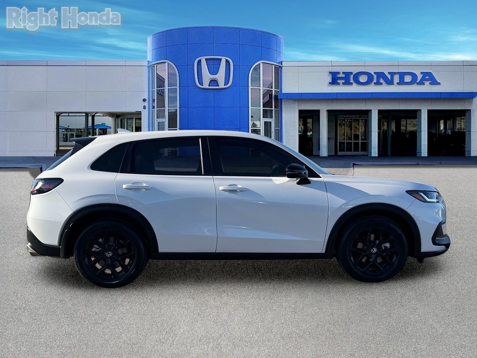 Certified 2025 Honda HR-V Sport image 10
