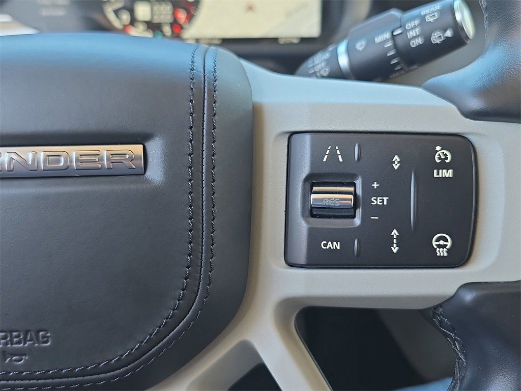 Used 2023 Land Rover Defender 130 First Edition image 19