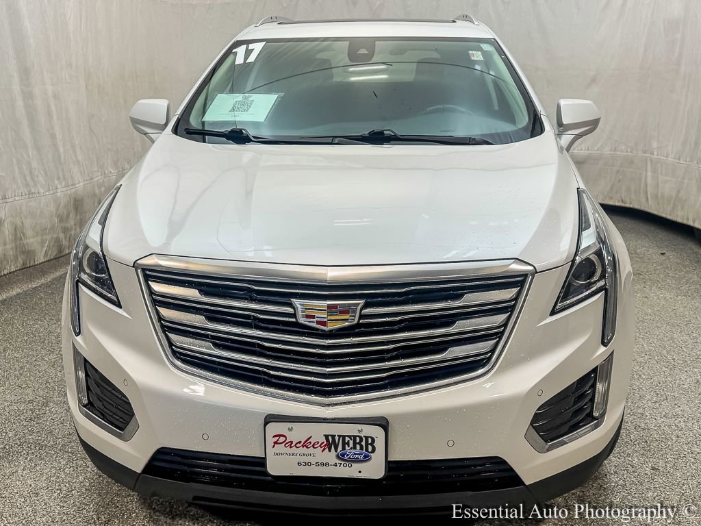Used 2017 Cadillac XT5 Luxury w/ Driver Awareness Package AWD/4WD image 6