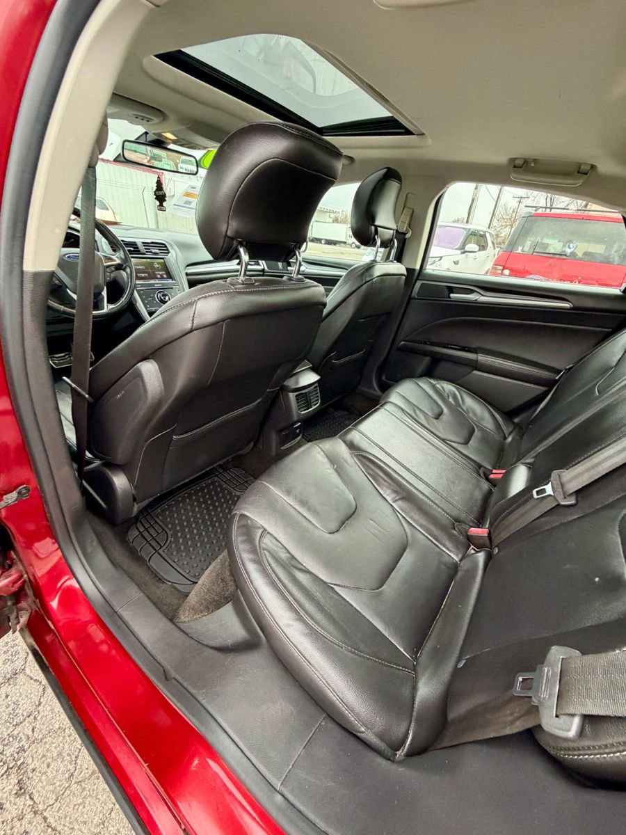 Used 2013 Ford Fusion Titanium w/ Titanium Driver Assist Pkg FWD image 21