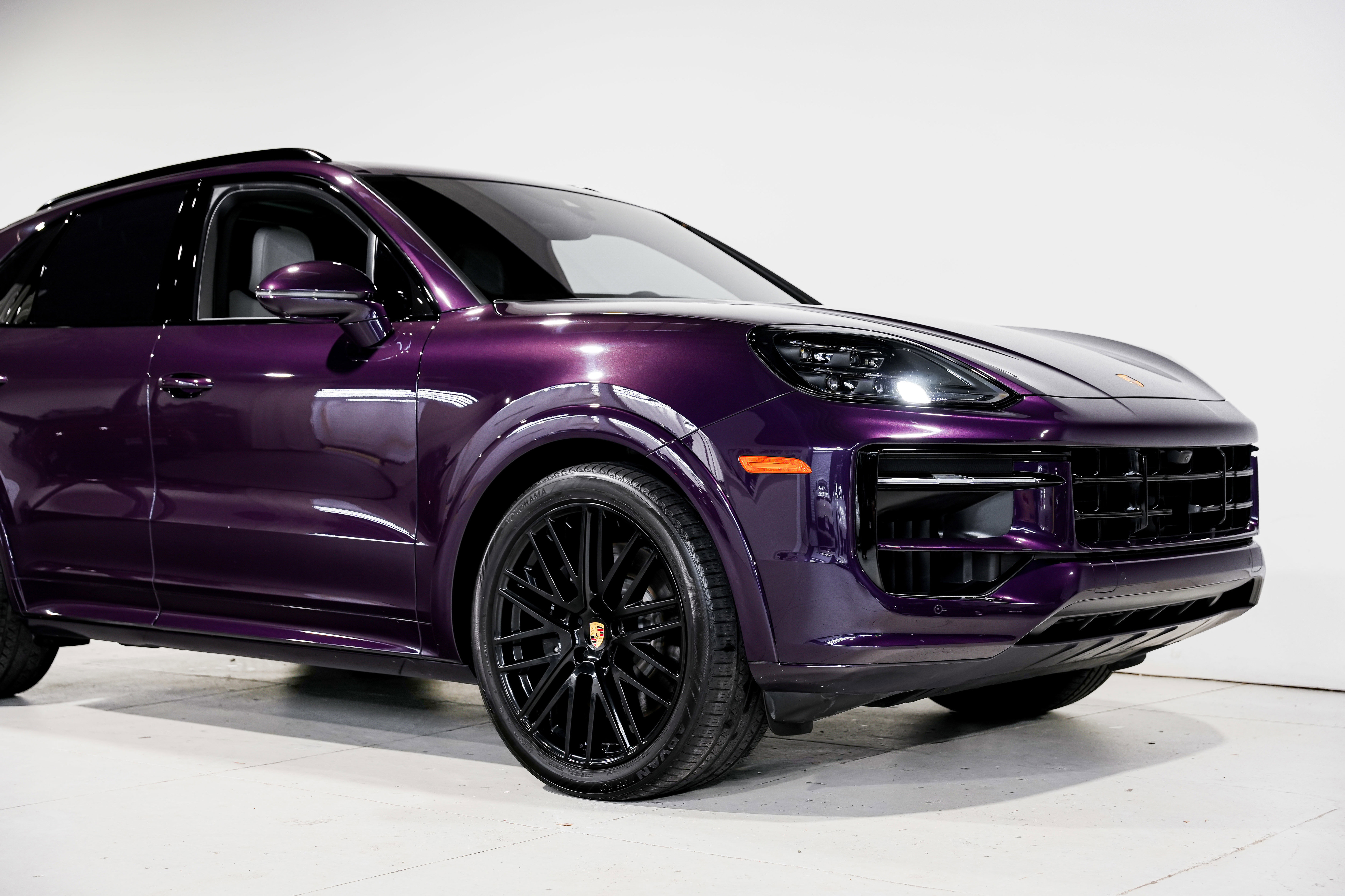 Used 2024 Porsche Cayenne S image 51