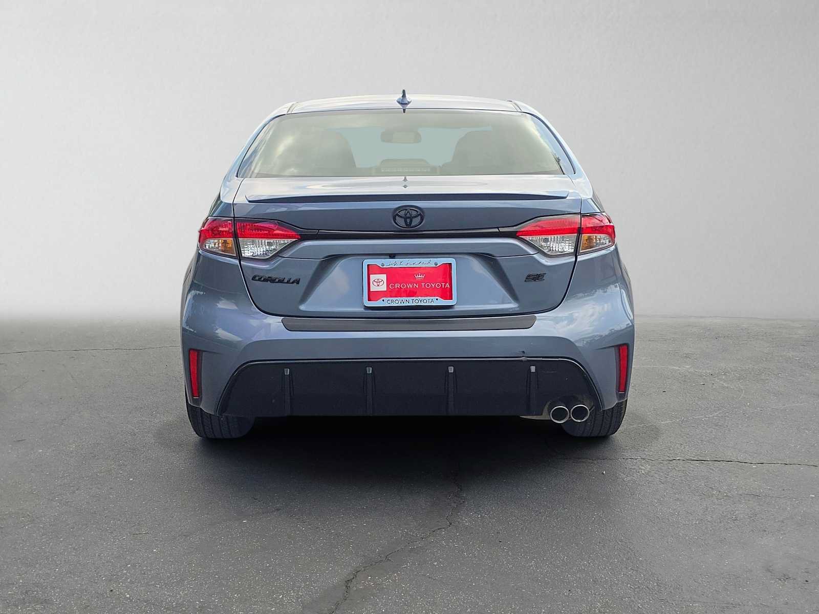 Certified 2026 Toyota Corolla SE w/ Carpet Mat Package (TMS) FWD image 4