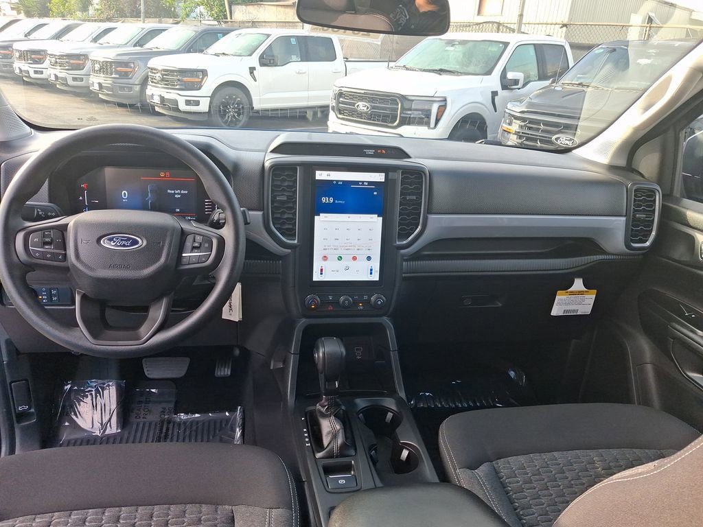 Used 2025 Ford Ranger XL w/ Trailer Tow Package image 13
