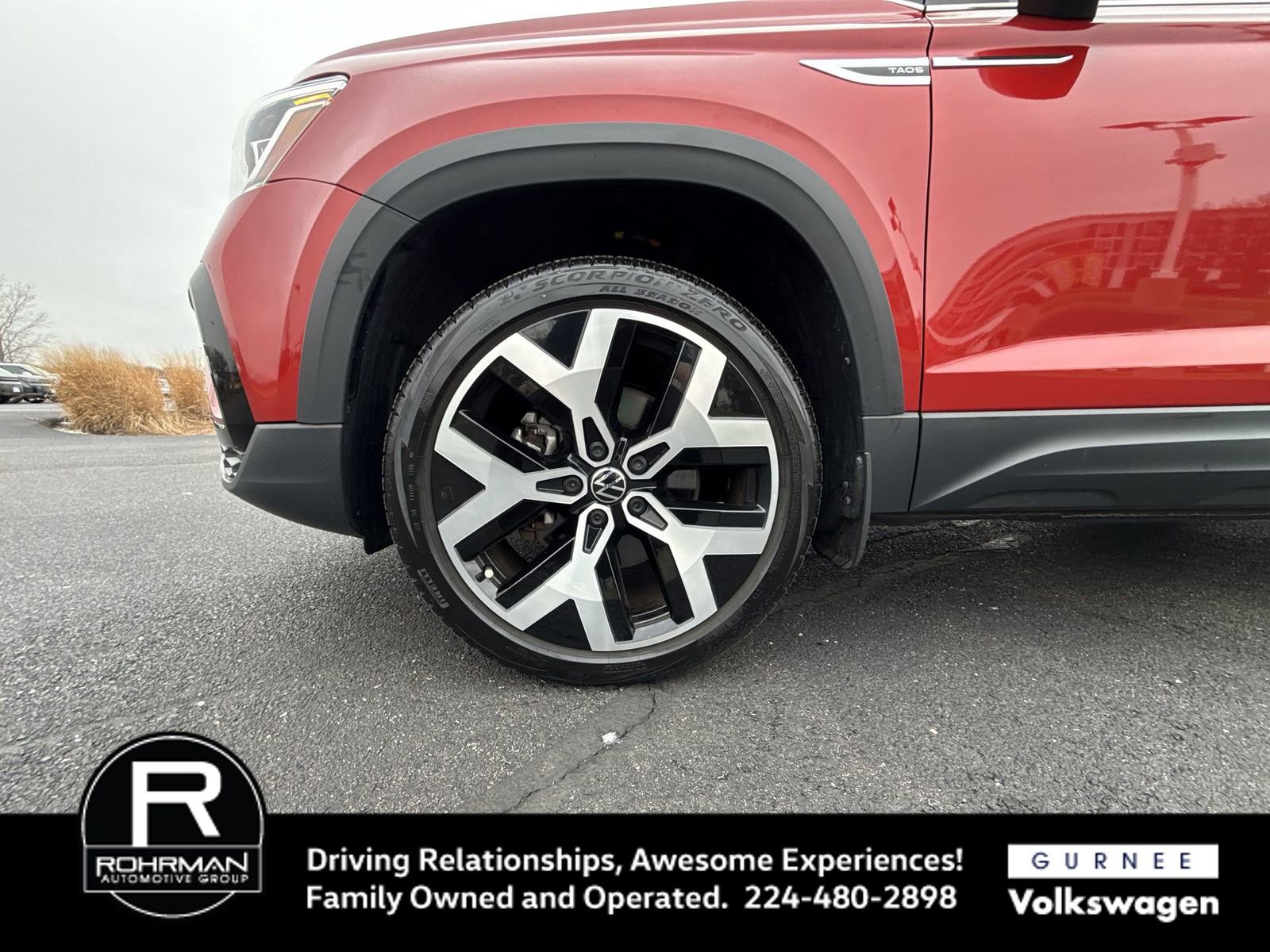Used 2023 Volkswagen Taos SEL image 12