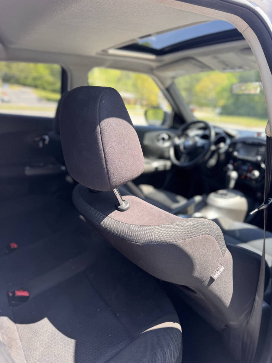 Used 2016 Nissan Juke SV AWD/4WD image 14