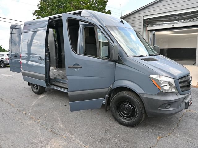 Used 2018 Mercedes-Benz Sprinter 2500 image 12