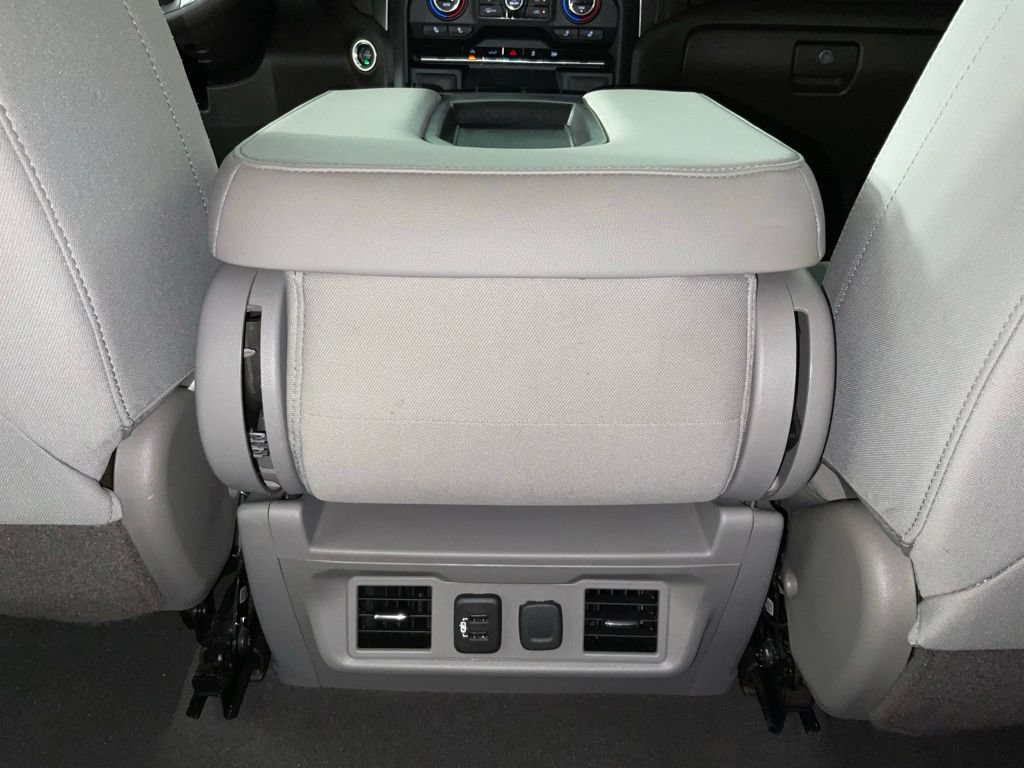 Used 2021 Chevrolet Silverado 1500 LT RWD image 17