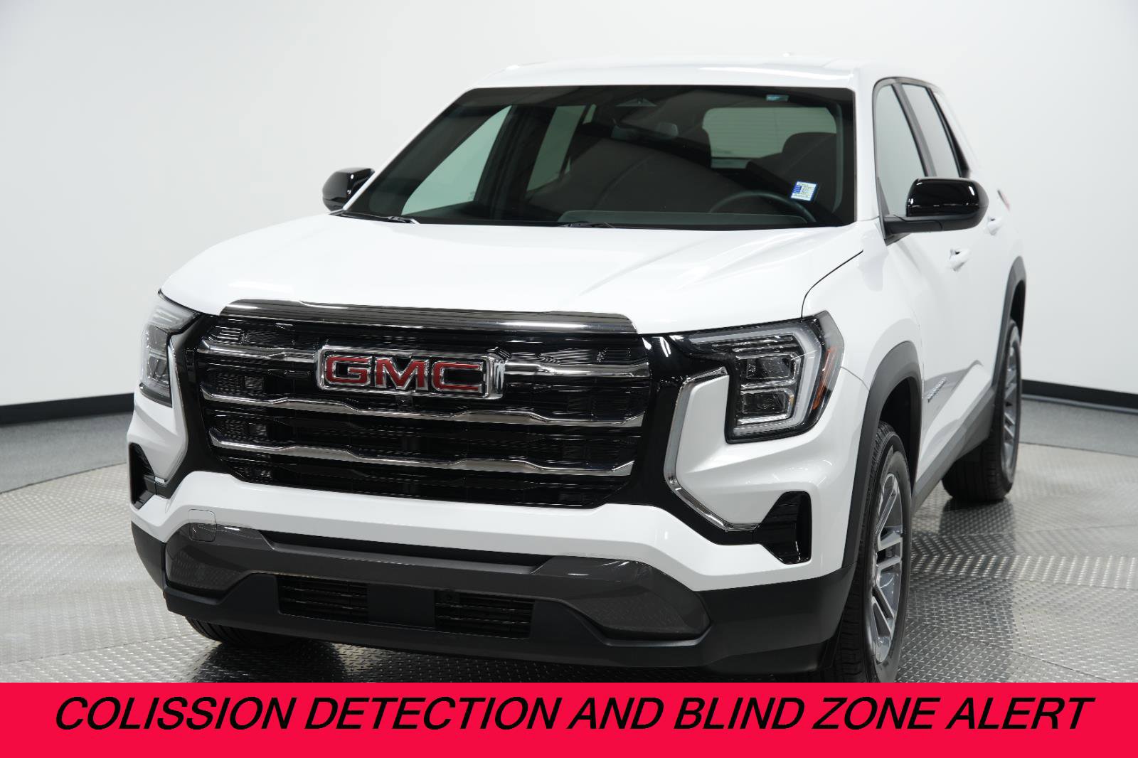 Used 2025 GMC Terrain Elevation image 3