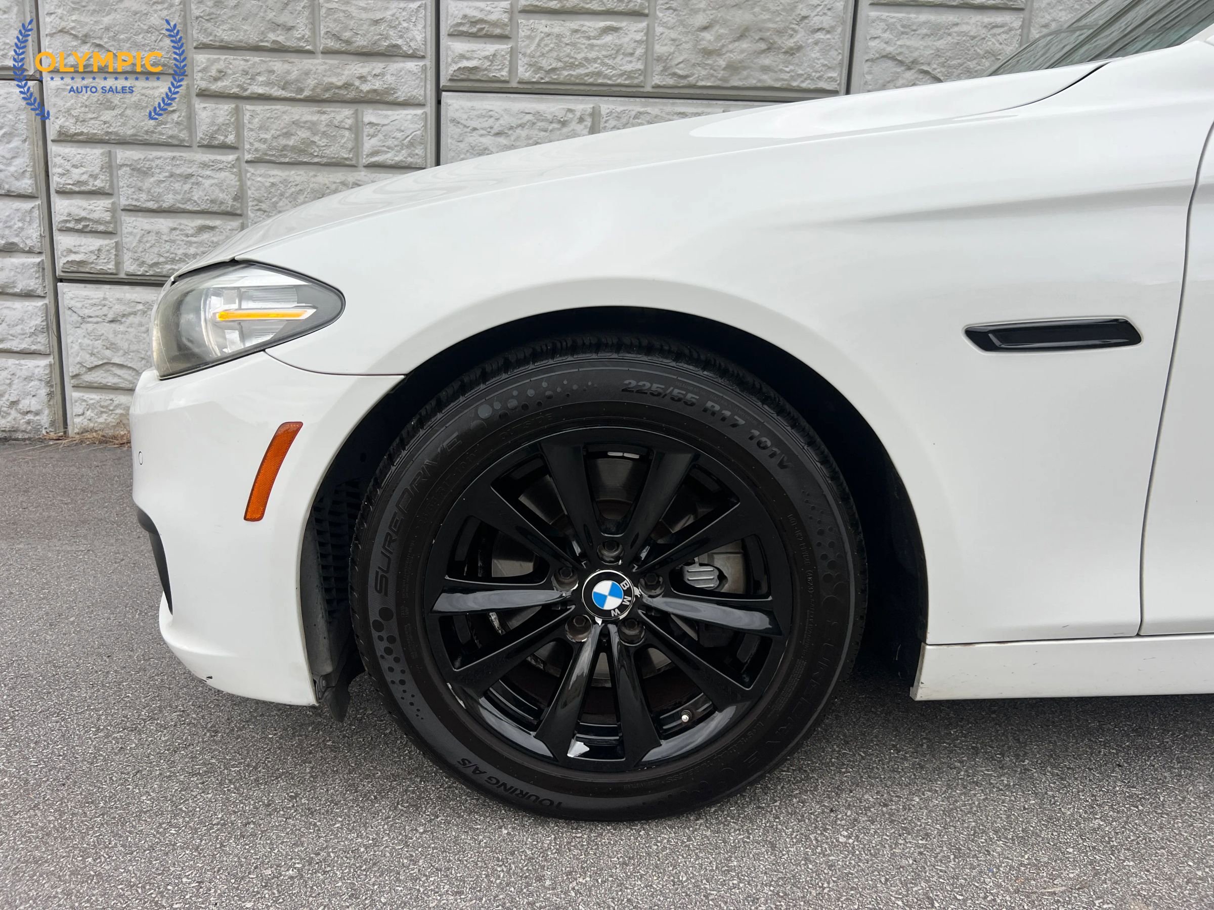 Used 2016 BMW 528i Sedan image 9