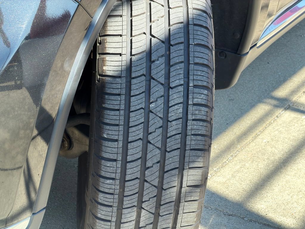 Used 2016 Dodge Durango SXT AWD/4WD image 11