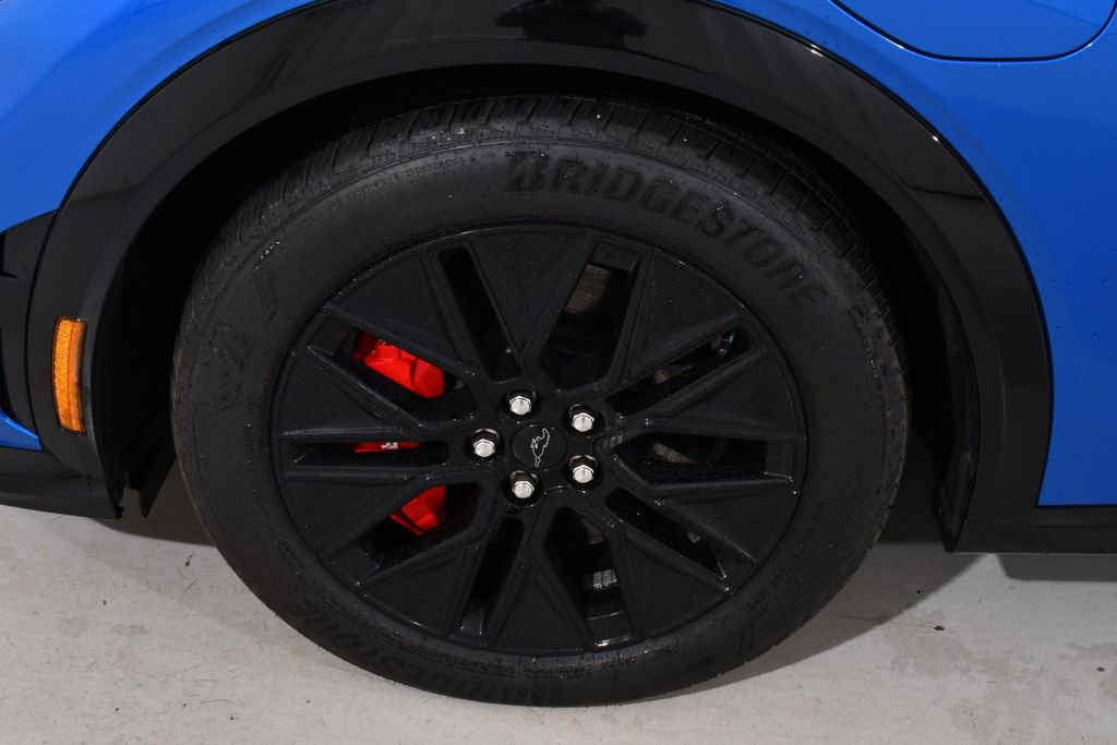 Used 2025 Ford Mustang Mach-E Premium w/ Sport Appearance Package image 23