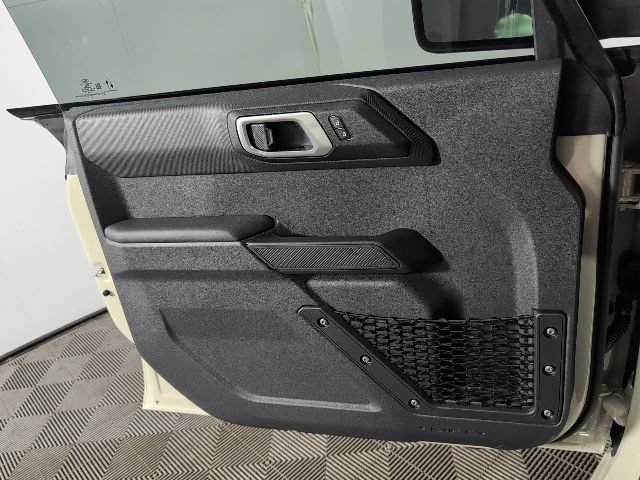 New 2025 Ford Bronco 4-Door AWD/4WD image 22
