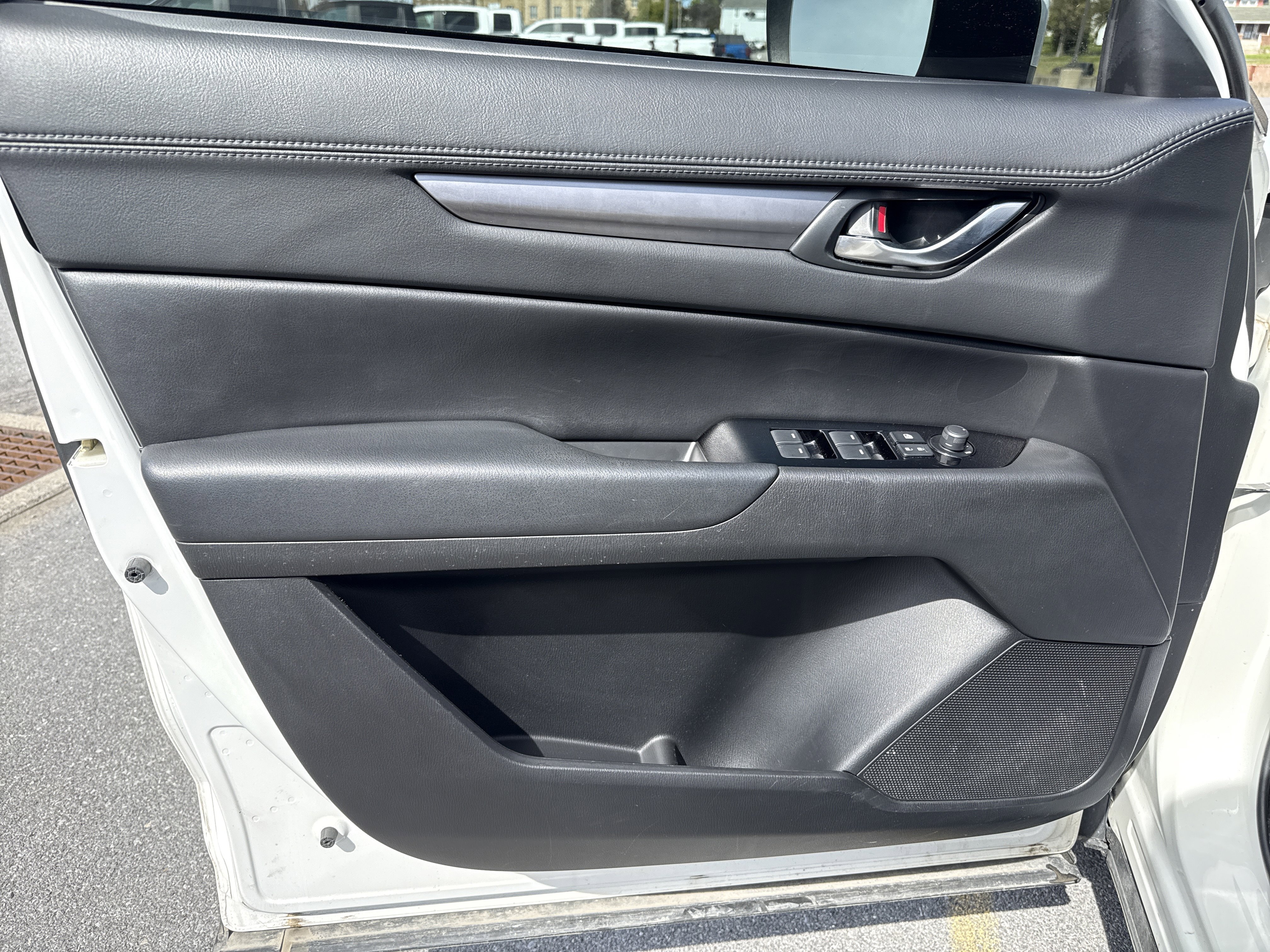 Used 2019 MAZDA CX-5 Touring AWD/4WD image 15