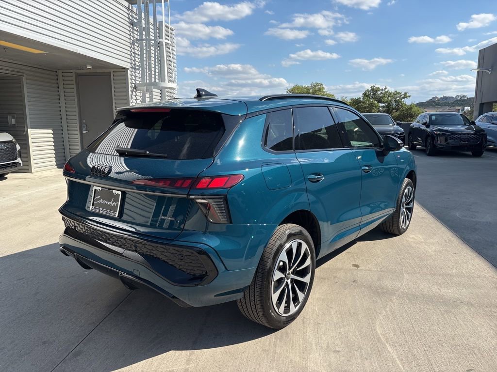 New 2026 Audi Q3 quattro 2.0T AWD/4WD image 6