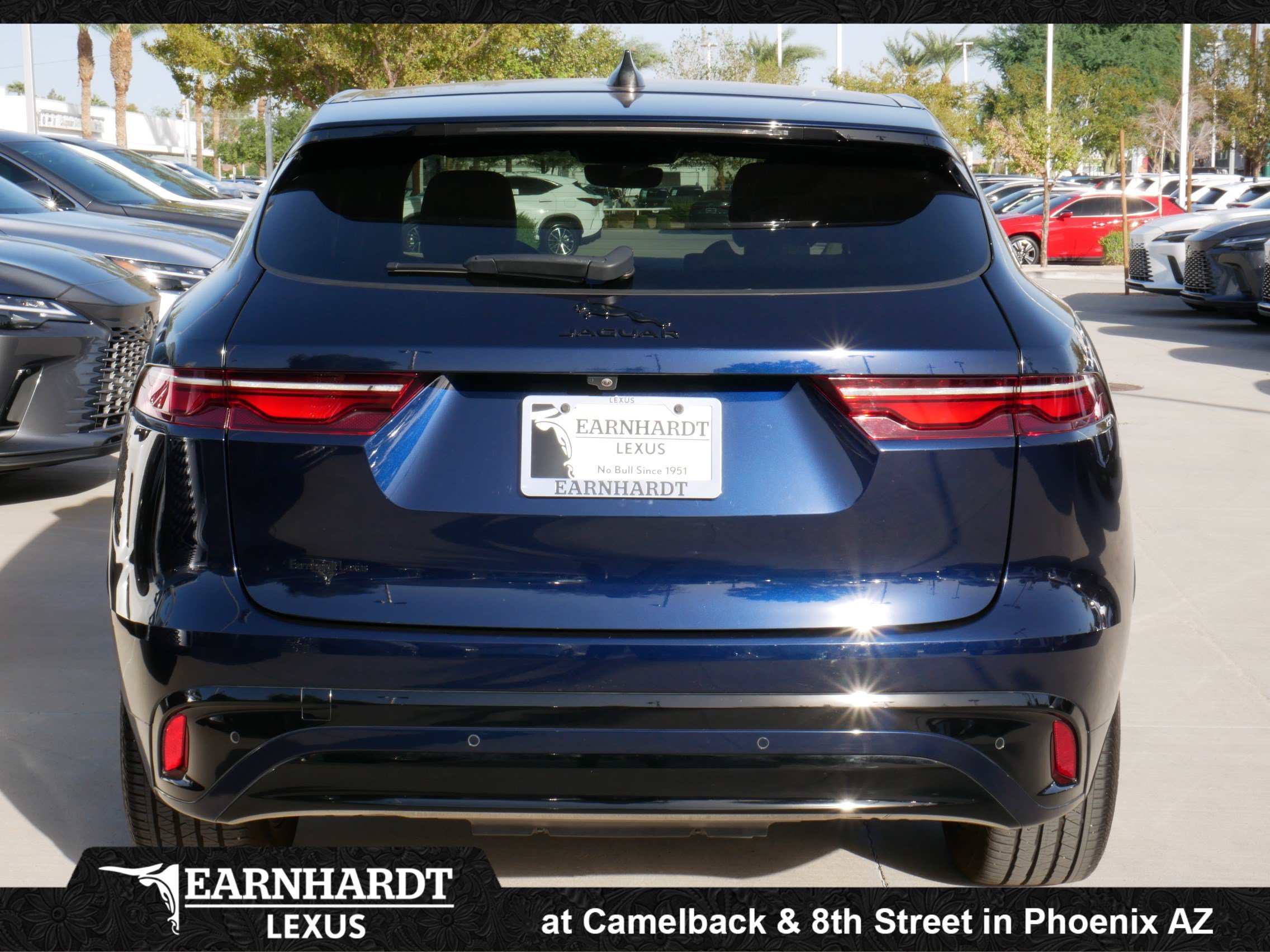 Used 2025 Jaguar F-PACE R-Dynamic S AWD/4WD image 7