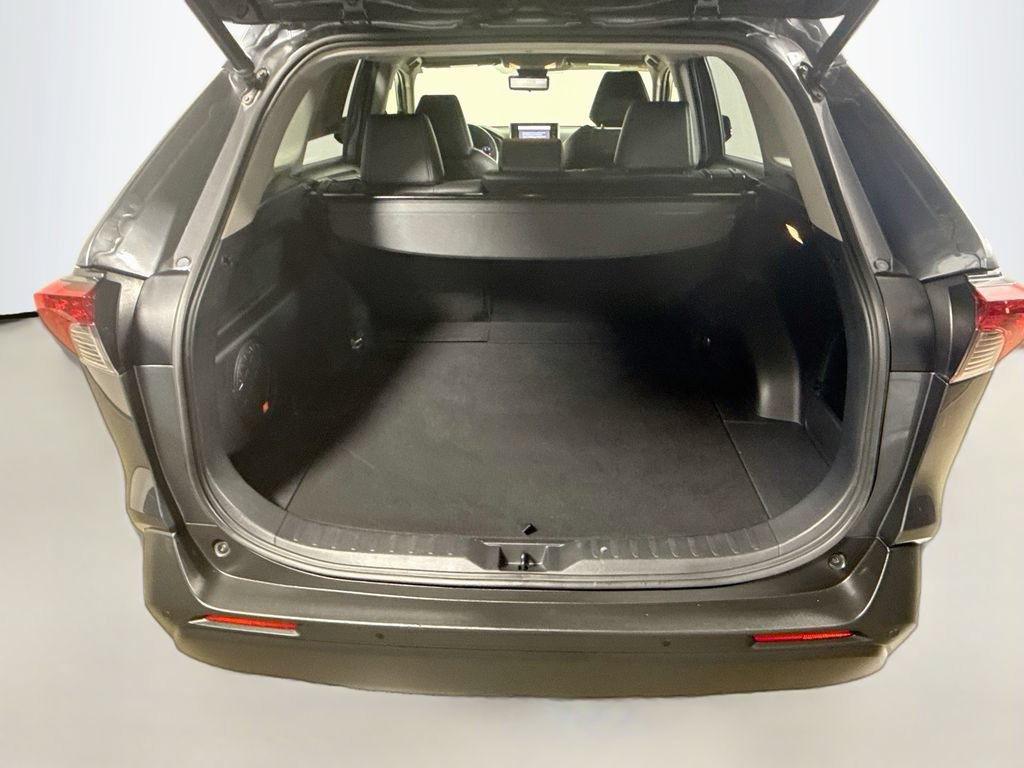 Certified 2019 Toyota RAV4 XLE Premium w/ Advanced Technology Package AWD/4WD image 25