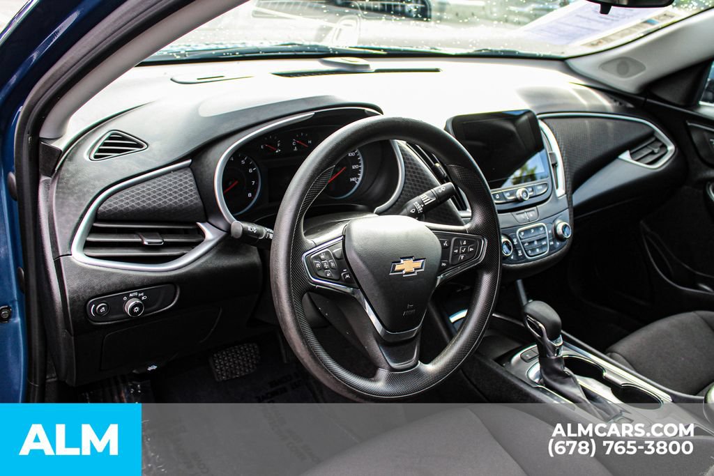 Used 2024 Chevrolet Malibu LT FWD image 29
