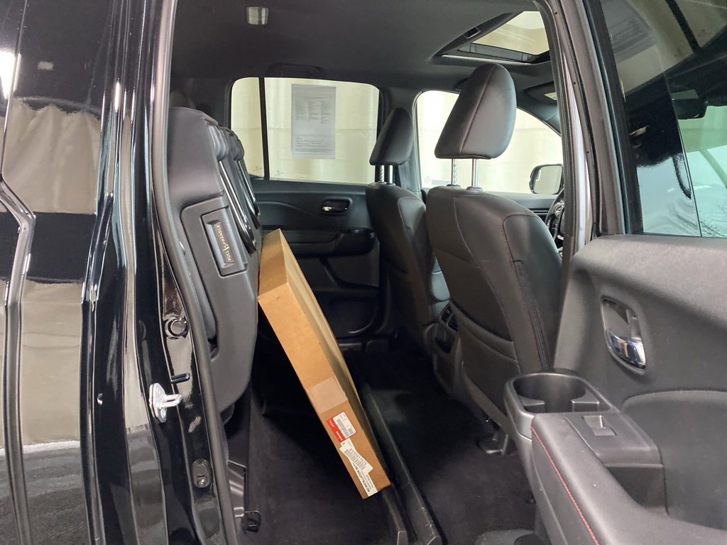 Used 2023 Honda Ridgeline Black Edition image 12