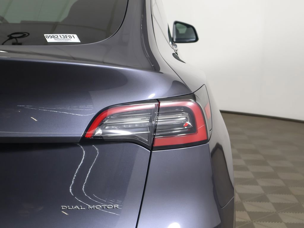 Used 2023 Tesla Model Y Long Range image 18