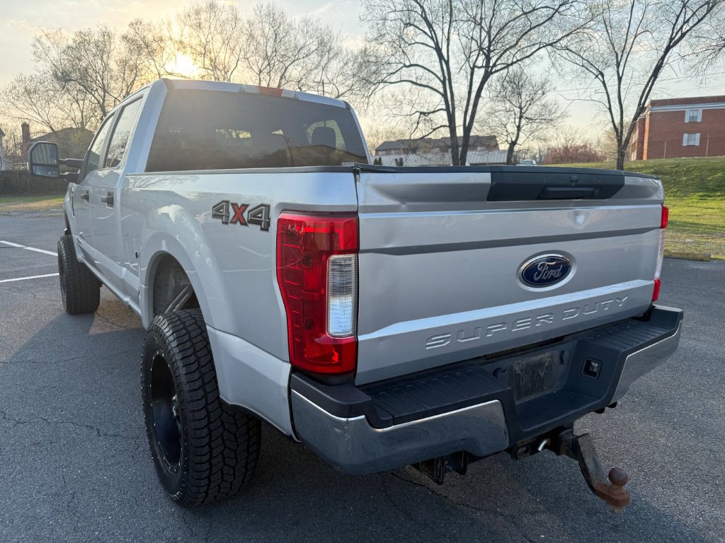 Used 2019 Ford F250 XL w/ STX Appearance Package image 7