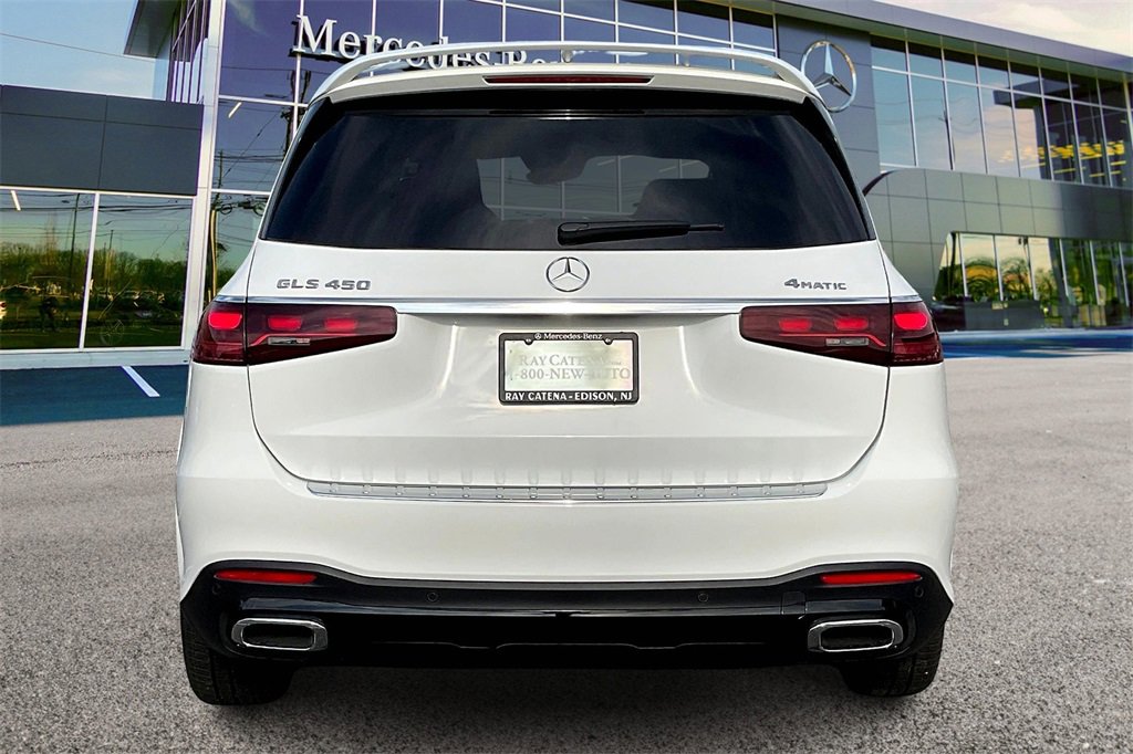 New 2026 Mercedes-Benz GLS 450 4MATIC image 4