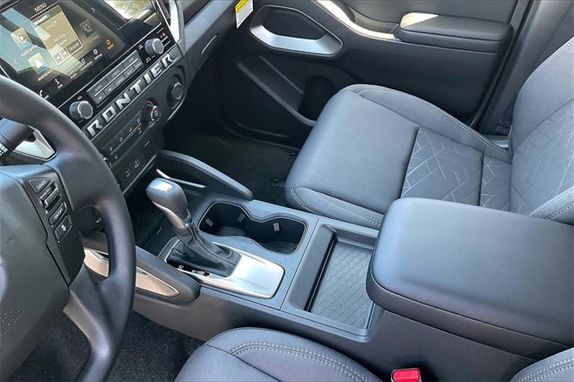 New 2025 Nissan Frontier SV w/ Tow Package image 6