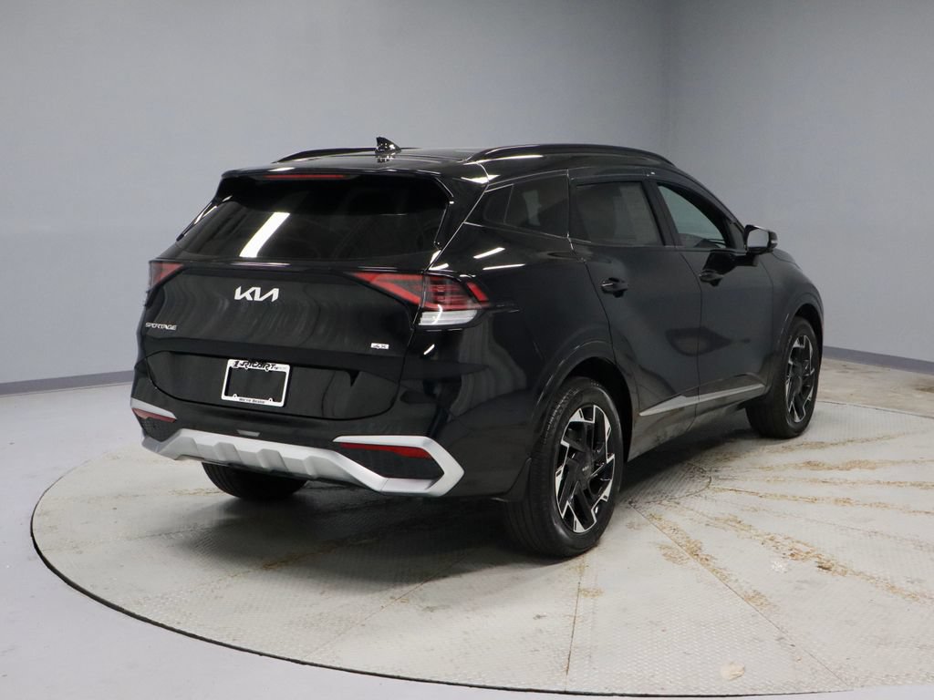 Used 2025 Kia Sportage SX AWD/4WD image 12